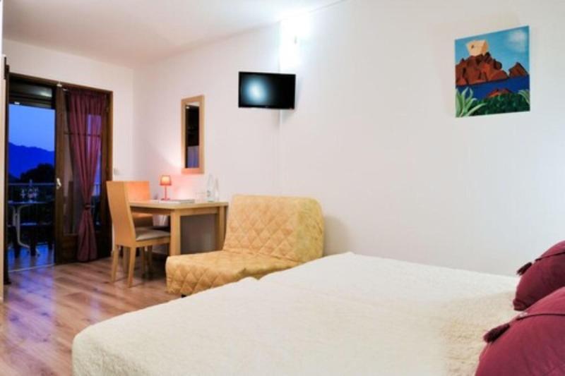 Residence Stella Marina Serriera  Ngoại thất bức ảnh