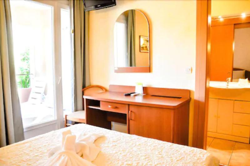 Residence Stella Marina Serriera  Ngoại thất bức ảnh