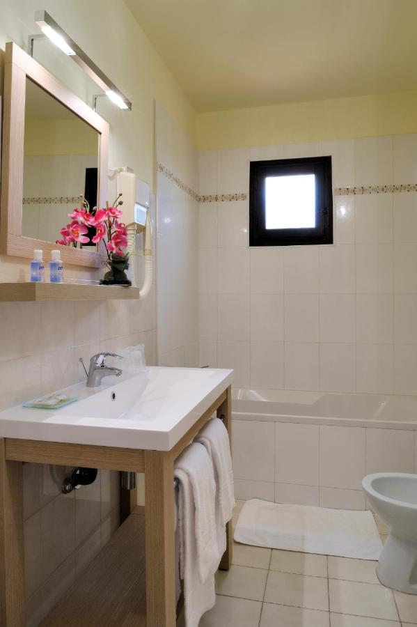 Residence Stella Marina Serriera  Ngoại thất bức ảnh